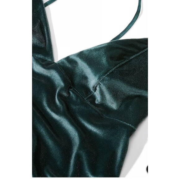 VICTORIA'S SECRET Velvet V-Neck nightgown Slip Dress Large L Nwt - Picture 4 of 4